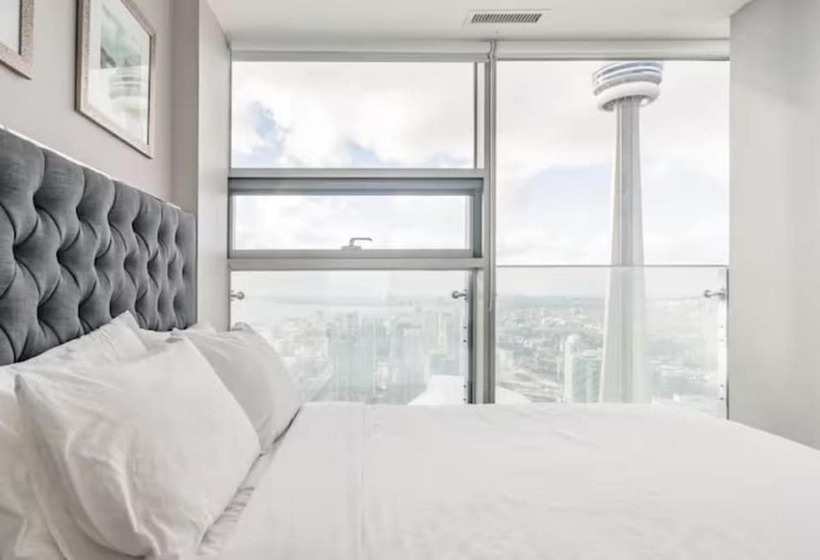 Globalstay. Maple Leaf Square