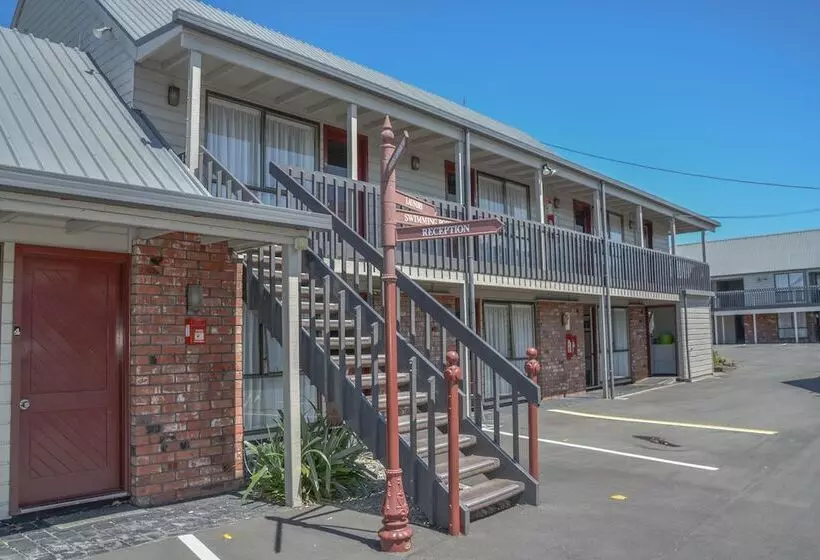 Hotelli Ashford Motor Lodge