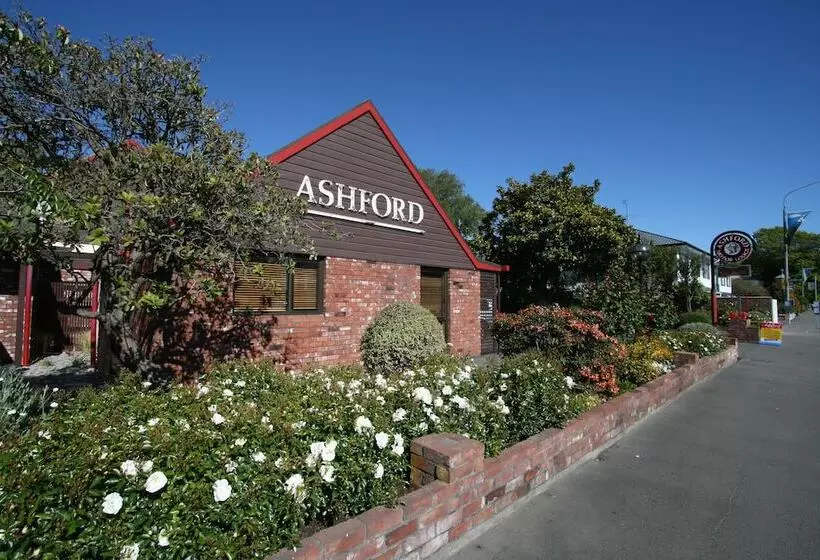 Hotelli Ashford Motor Lodge