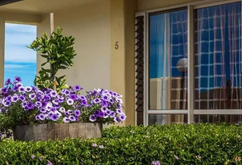 هتل Bella Tuscany Motor Lodge