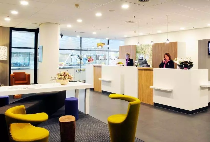 호텔 Mercure Schiphol Terminal