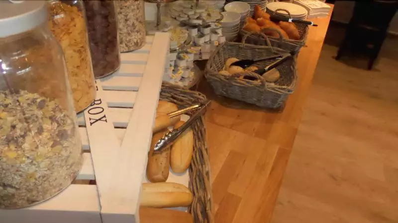 酒店 Royal Bridges