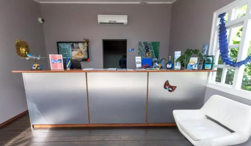 Trupial Hotel & Casino