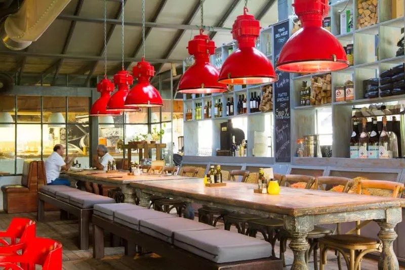 Trupial Hotel & Casino