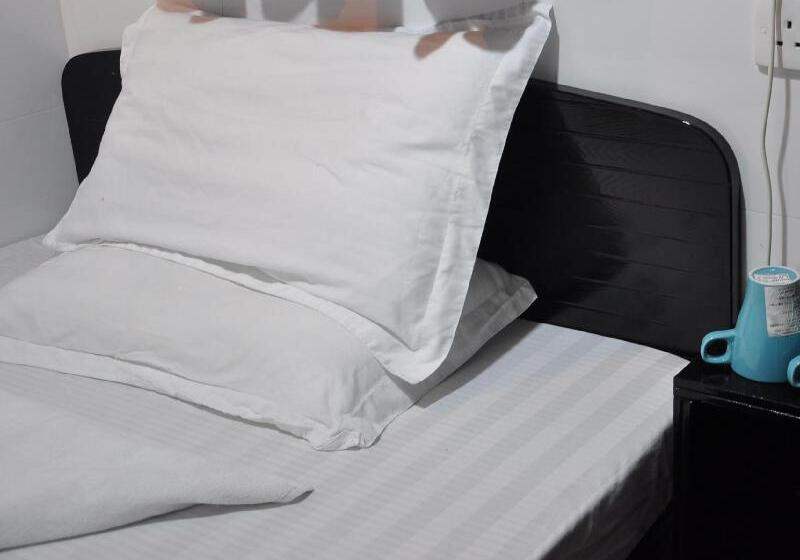 هاستل New Guangzhou Guest House