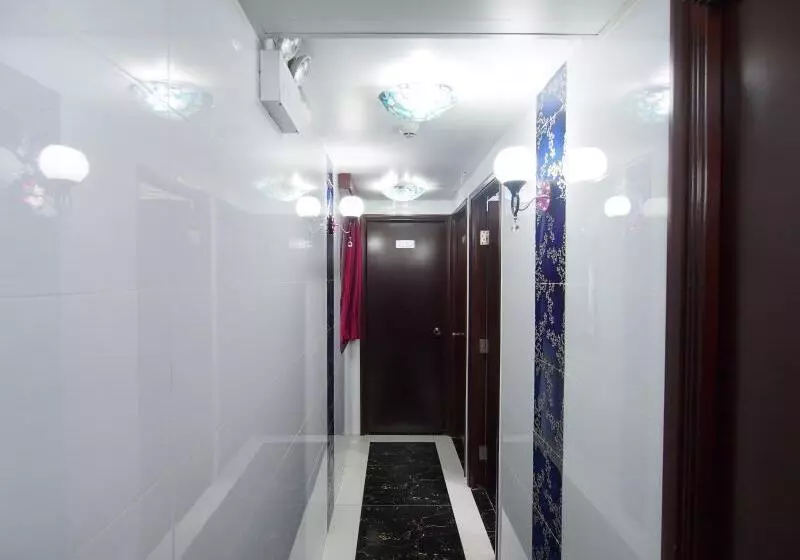 هاستل New Guangzhou Guest House
