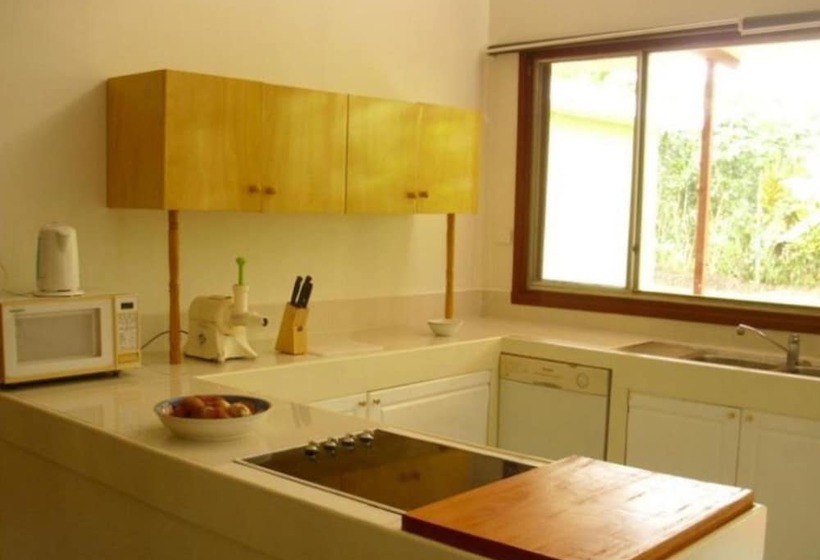 Golden Palms Retreat