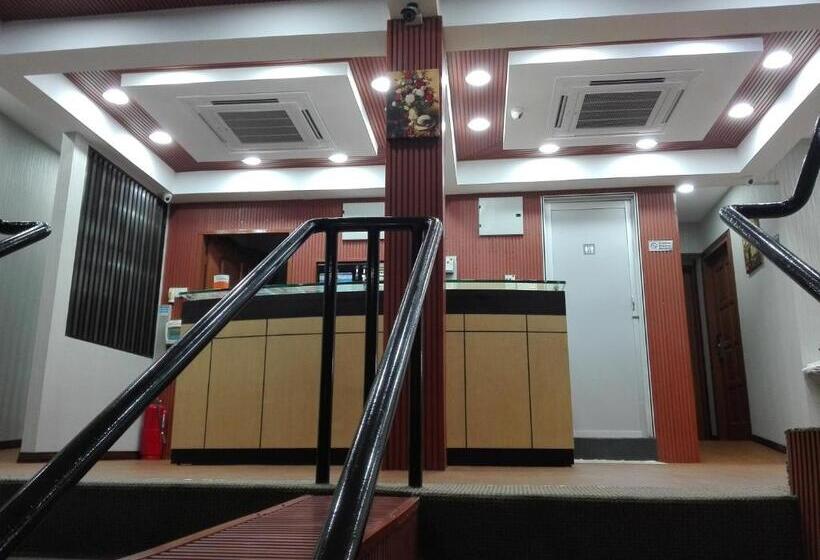 فندق Bintang Square