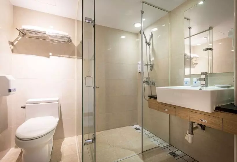 هتل Country Garden