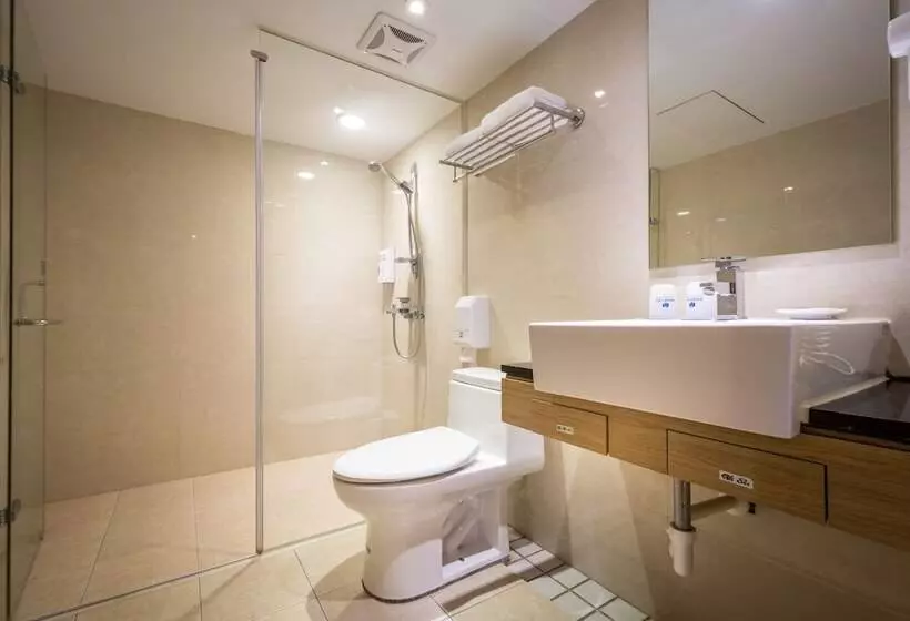 هتل Country Garden