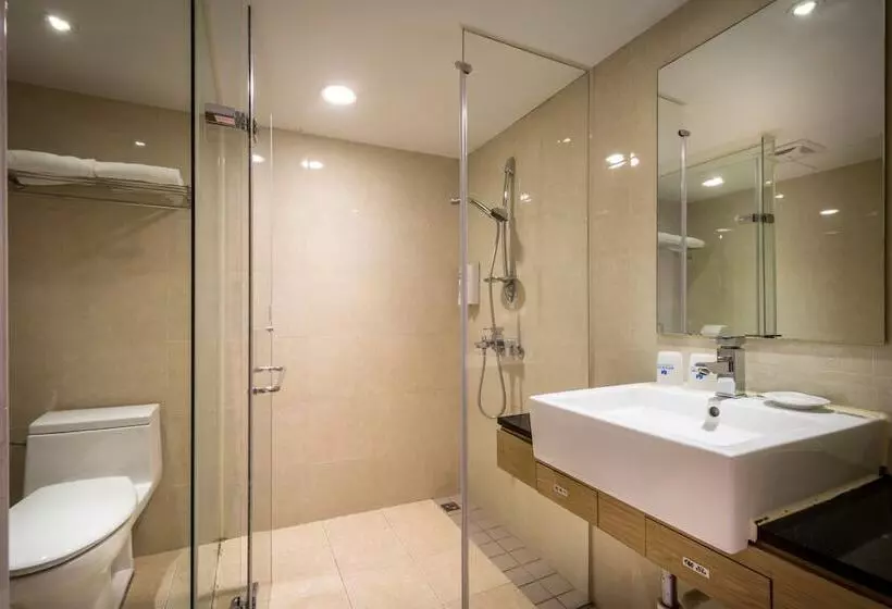 هتل Country Garden