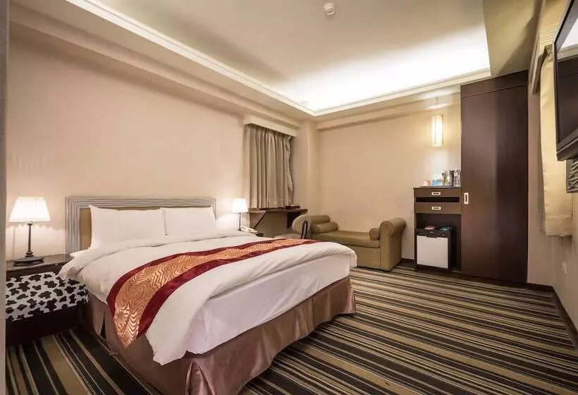 هتل Country Garden