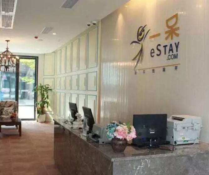 Hotelli Estay Apartment Gold Coast Shishi