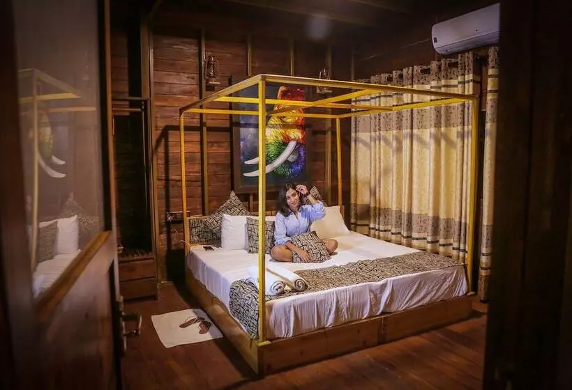 Hotelli Leopard Nest   Glamping In Yala