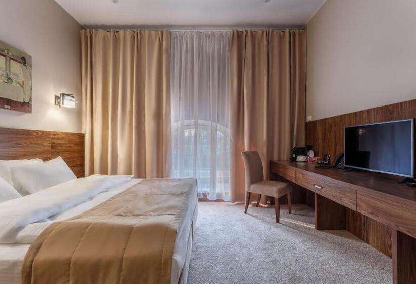 בית מלון כפרי Riverside