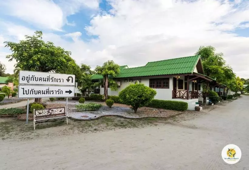 ホテル Varin Beach Resort