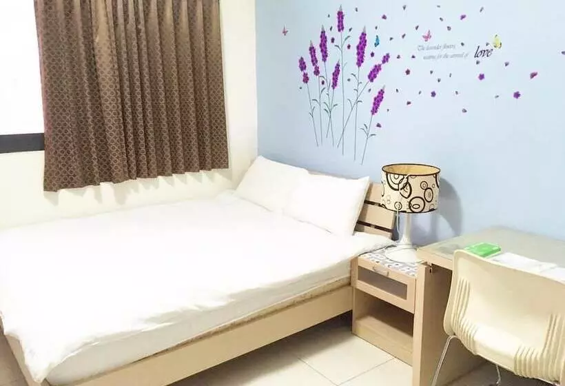 پانسیون Canvsa Corner