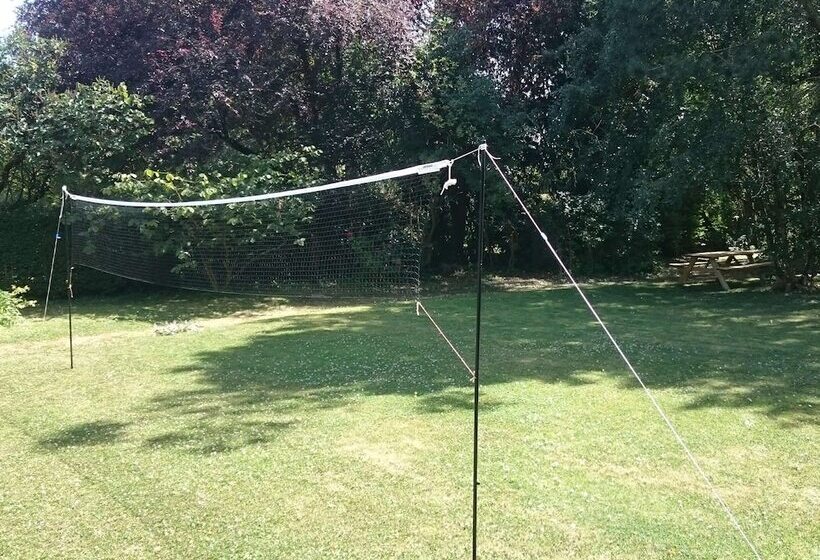 تختخواب و صبحانه La Belle Monsoise