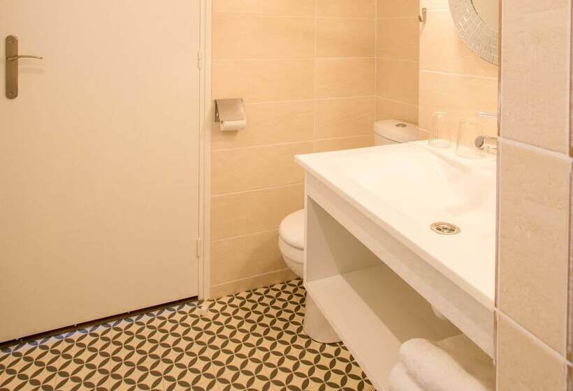 تختخواب و صبحانه La Belle Monsoise