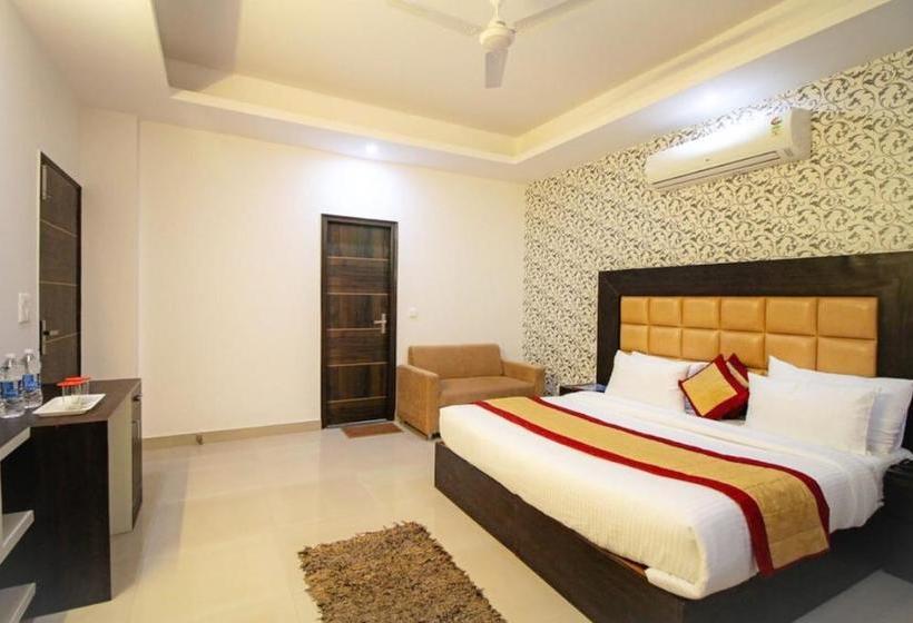 Callista Inn Golf Course Road