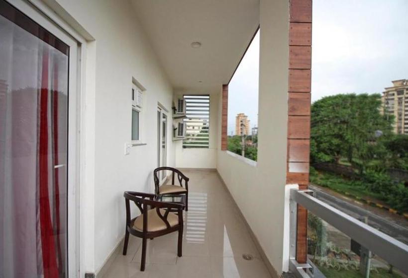 Callista Inn Golf Course Road