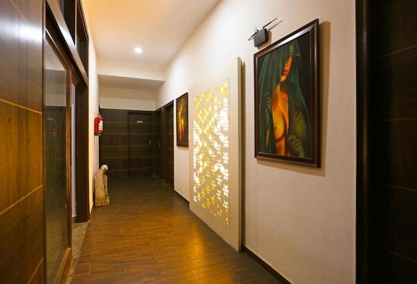 Callista Inn Golf Course Road