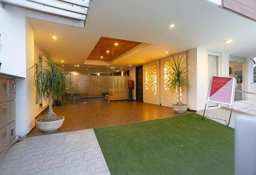 Callista Inn Golf Course Road