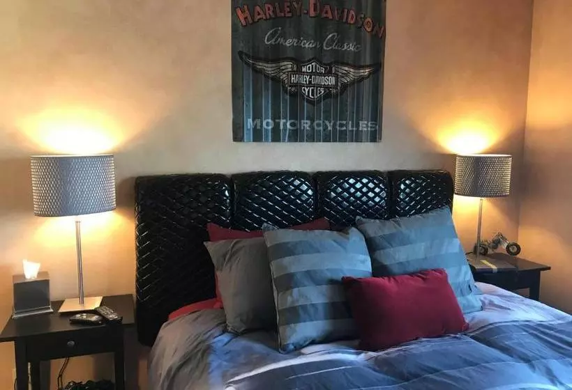 ベッドアンドブレックファースト Castle Rock Bnb