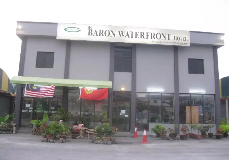 Hotelli Baron Waterfront