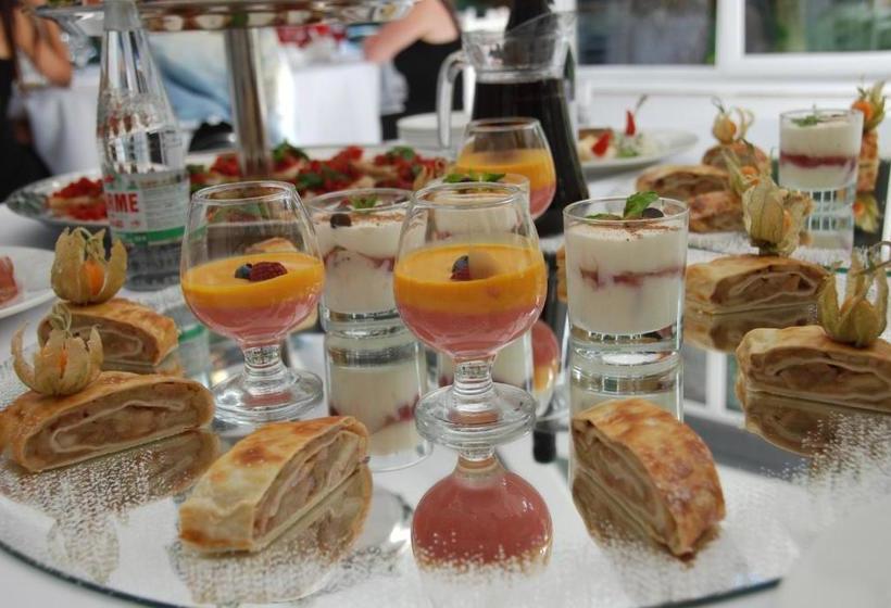 Отель Dream Hills Club