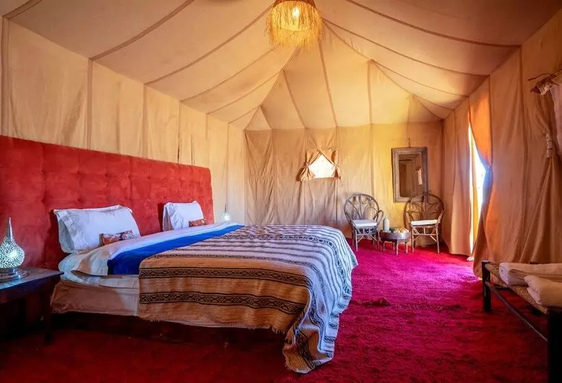 Hotelli Erg Chegaga Desert Luxury Camp