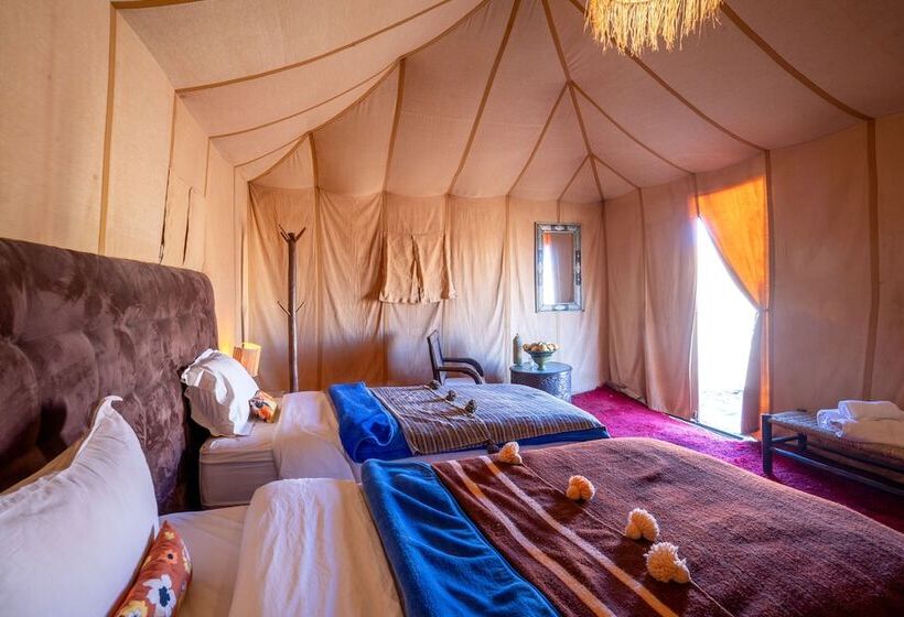 فندق Erg Chegaga Desert Luxury Camp