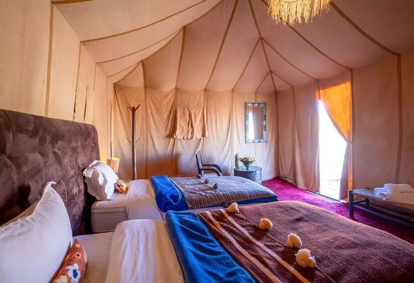 Hotelli Erg Chegaga Desert Luxury Camp
