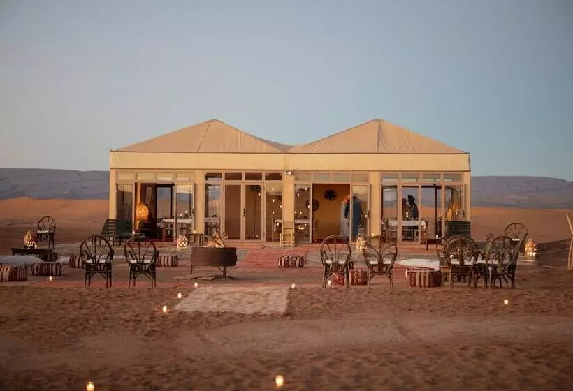 Hotelli Erg Chegaga Desert Luxury Camp