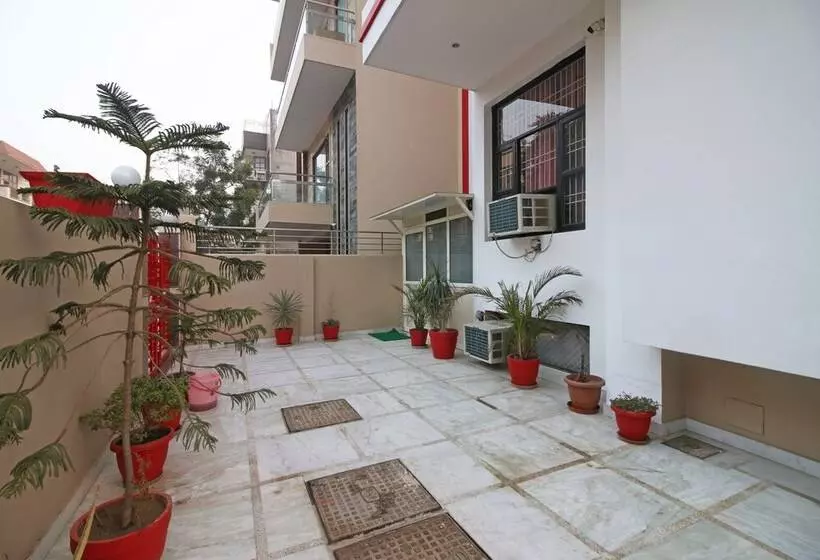 ホテル Oyo 7967 Near Medanta