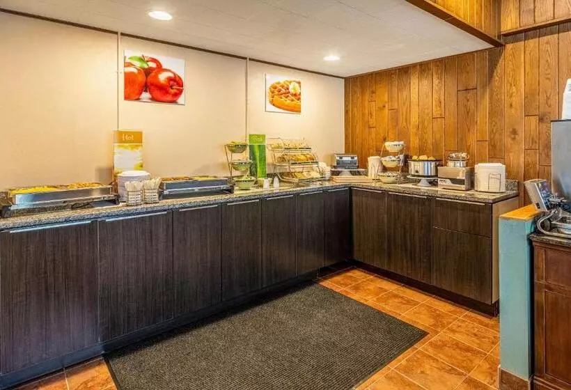 ホテル Quality Inn & Suites