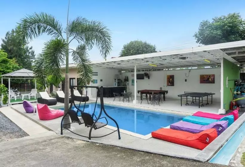 Hotelli Samui Backpacker