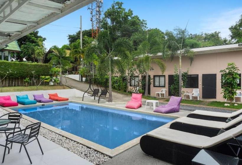 هتل Samui Backpacker