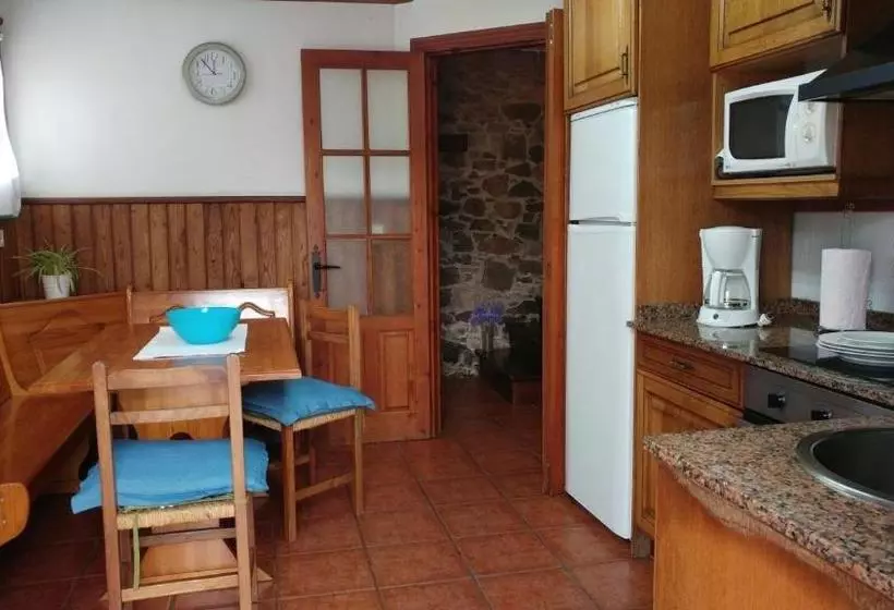 La Casona De Pravia