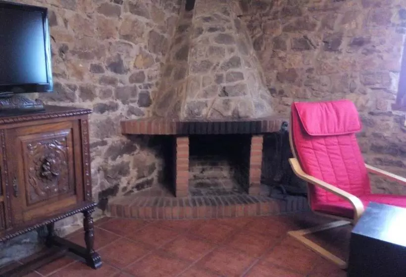 La Casona De Pravia