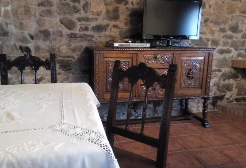 La Casona De Pravia