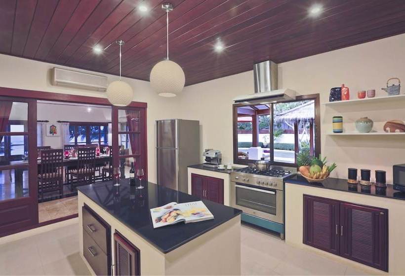 Miskawaan Baan Tamarind