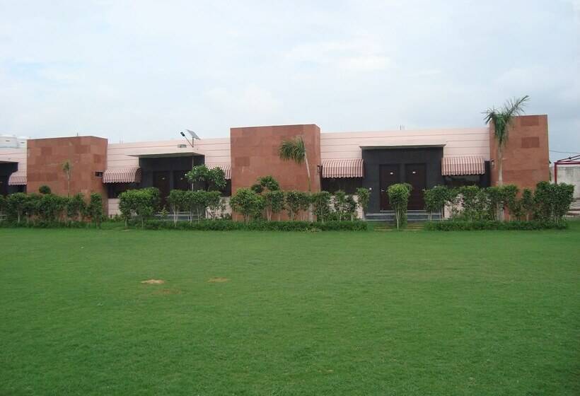 Nature Valley Resort