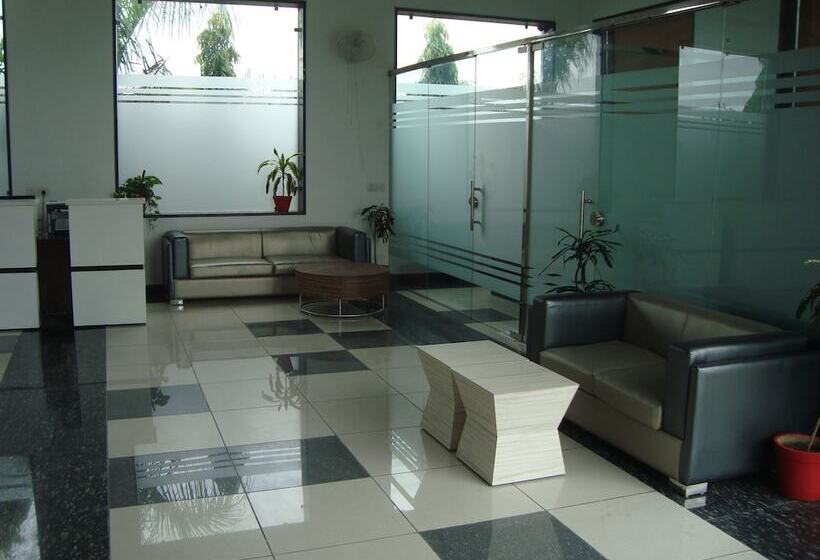 Nature Valley Resort