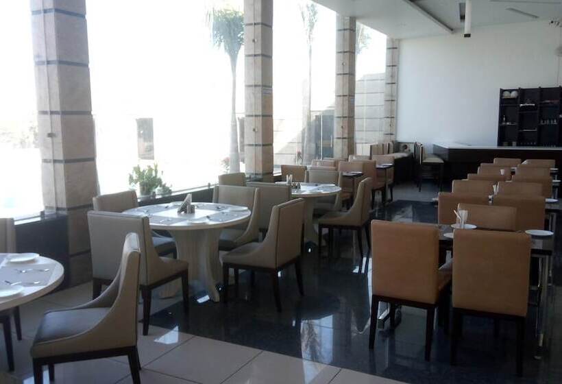 Nature Valley Resort