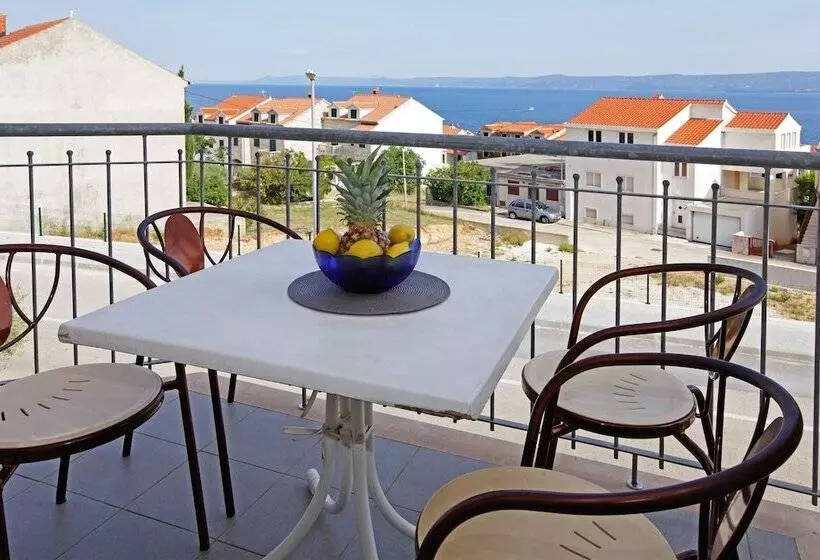 Perla Apartments