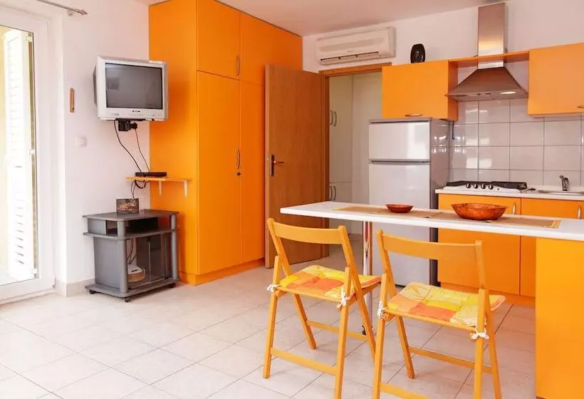 Perla Apartments