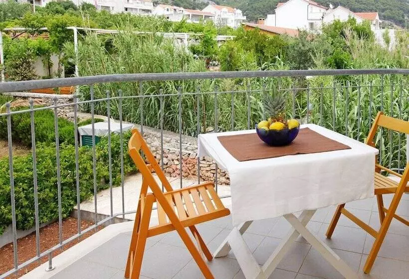 Perla Apartments