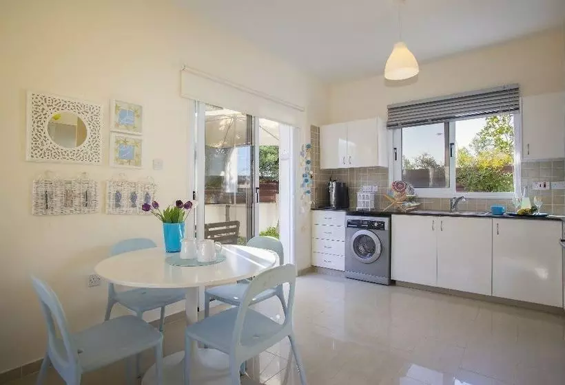 Protaras Villa Daisy