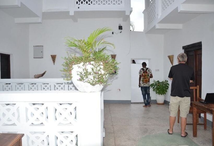 Zanzibar Hostel